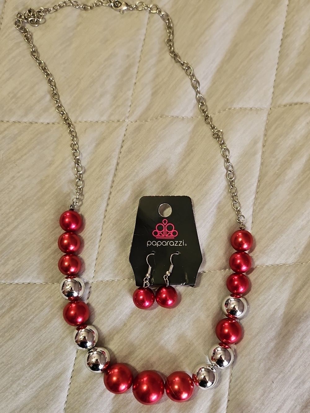 paparazzi Red and Silver Pearl-Style Necklace with Matching Drop Earrings